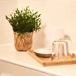 Couette-café Jeff's - With A Mountain View