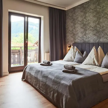 Jeff's - With A Mountain View 住宿加早餐酒店 3*