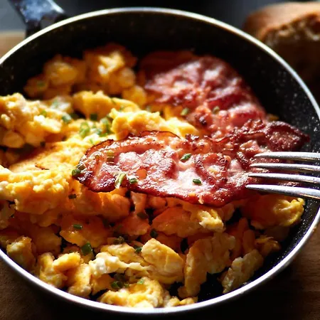 Jeff's - With A Mountain View