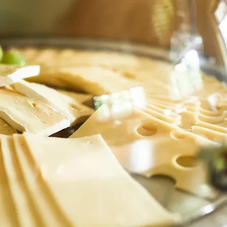 Bed & Breakfast Jeff's - With A Mountain View 3*