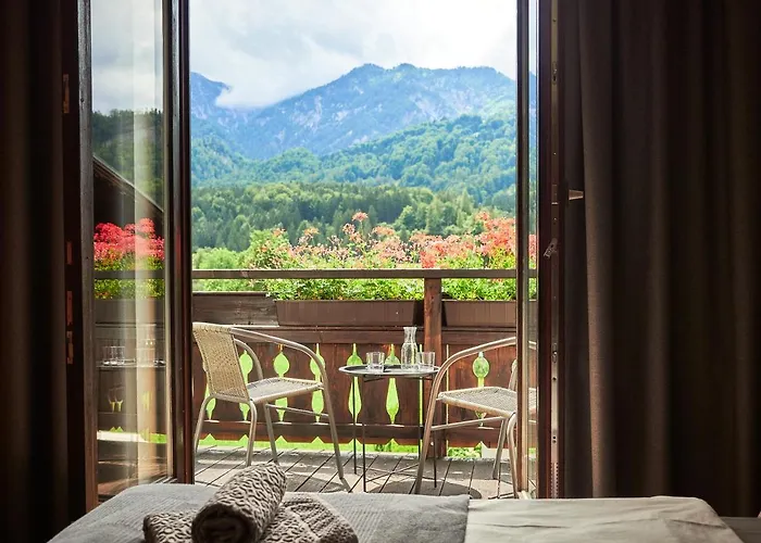 Jeff's - With A Mountain View Bed & Breakfast 3*