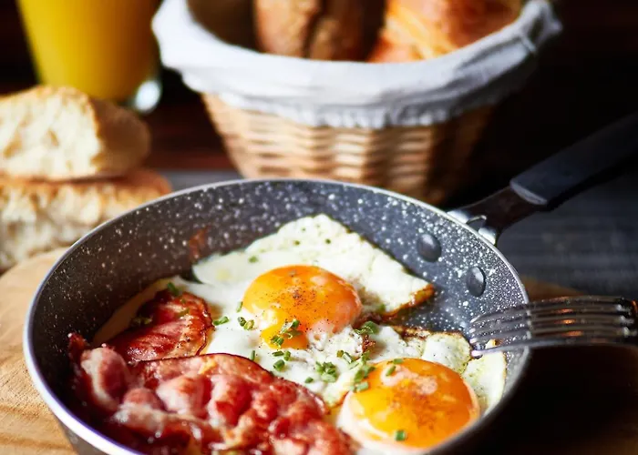 Jeff's - With A Mountain View 3*