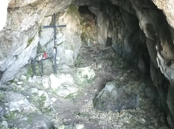 Jeff's - With A Mountain View 3*