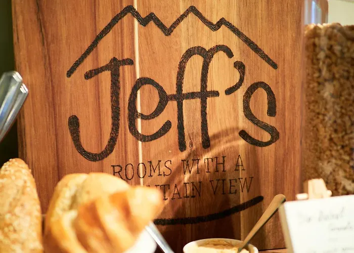 Jeff's - With A Mountain View Alojamento de Acomodação e Pequeno-almoço